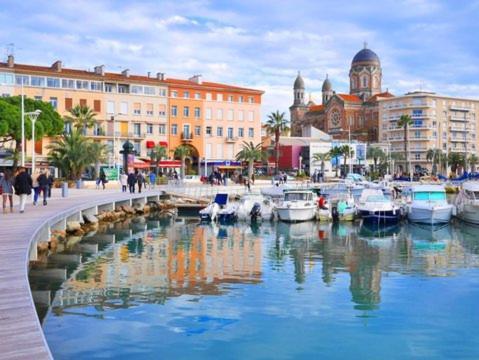 Les Studios Famandiers Saint-Raphael  Ngoại thất bức ảnh